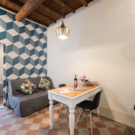 F6 - Santa Croce One Bedroom Flat For 2 Or 3 Guests Firenze Kültér fotó