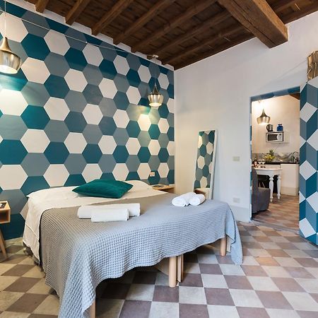F6 - Santa Croce One Bedroom Flat For 2 Or 3 Guests Firenze Kültér fotó