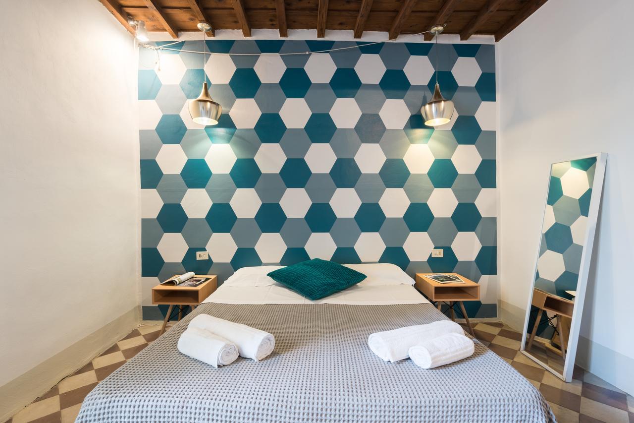 F6 - Santa Croce One Bedroom Flat For 2 Or 3 Guests Firenze Kültér fotó
