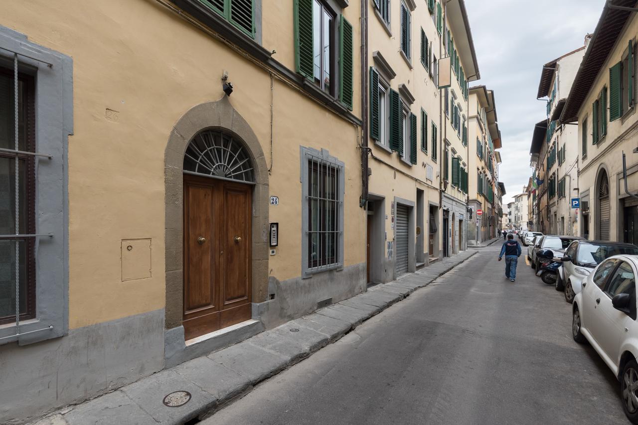 F6 - Santa Croce One Bedroom Flat For 2 Or 3 Guests Firenze Kültér fotó